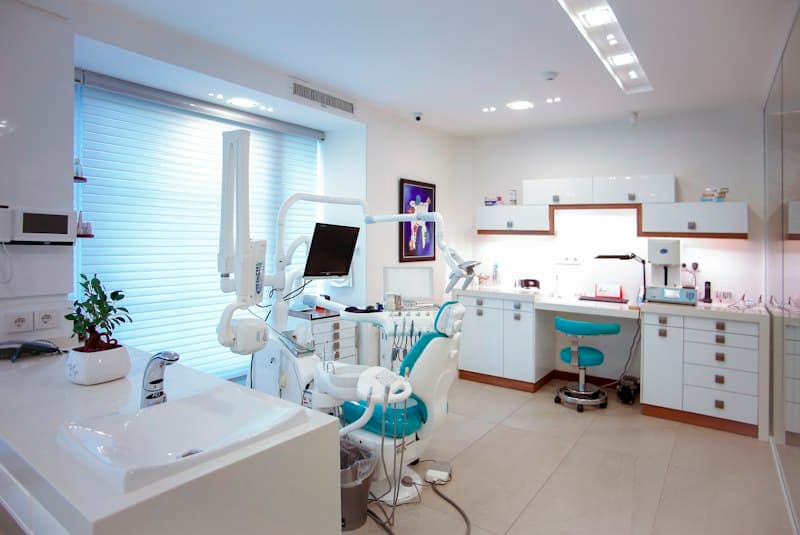 Post-treatment dental maintenance and long-term oral hygiene care in Rahim Yar Khan